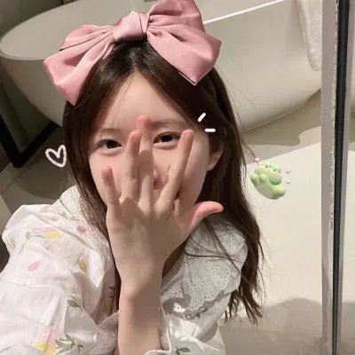 三角草的春天 海报